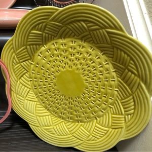 3 VTG Yellow Decorative Plates